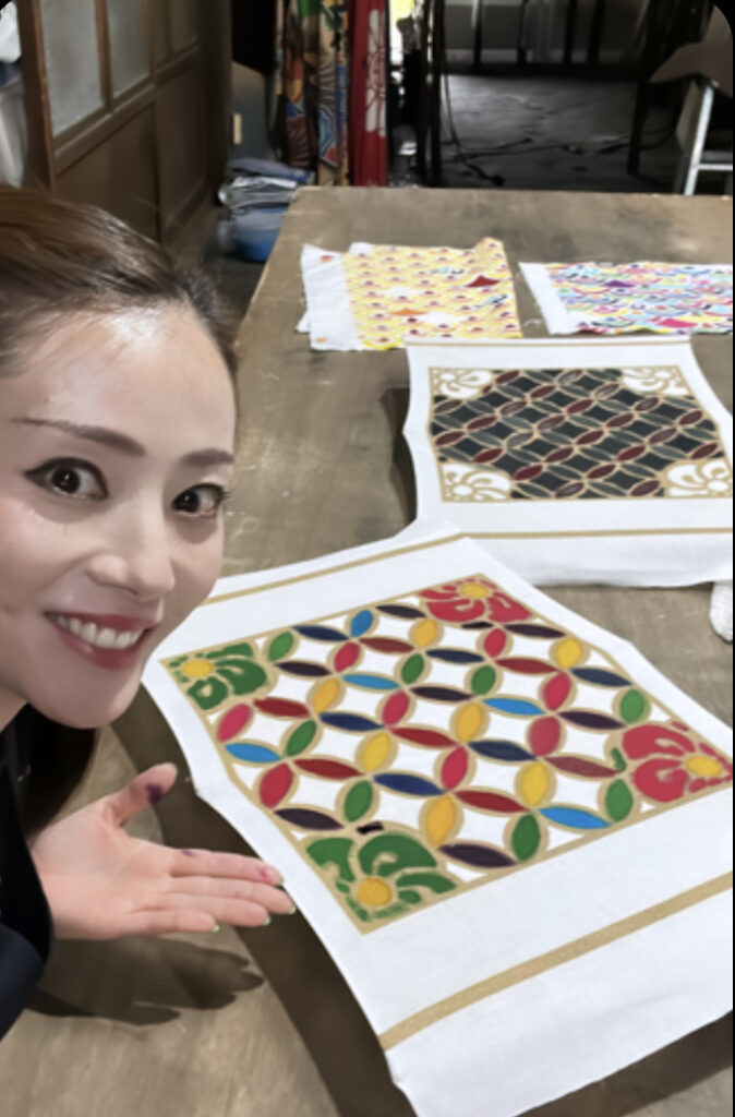 式部いろはマルシェ